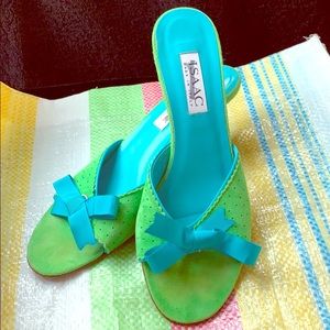 ISAAC  kitten heels. Size 8.5.  Italian.